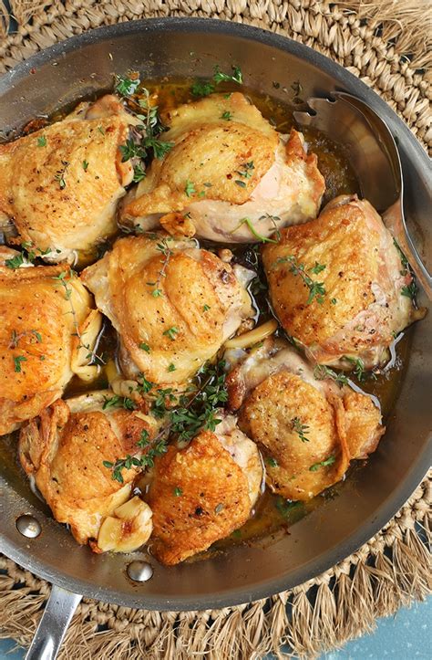 Keep in mind, the size of the thighs and different ovens may slightly affect the baking of the chicken thighs. Crispy Baked Chicken Thighs with Garlic Herb Sauce - Skiplytic