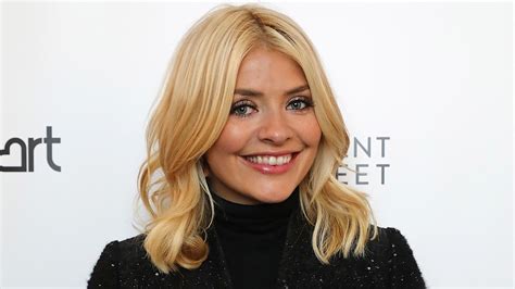 Holly Willoughby Wants To Be Stranded On An Island With Prince Harry Closer Celebrity Closer