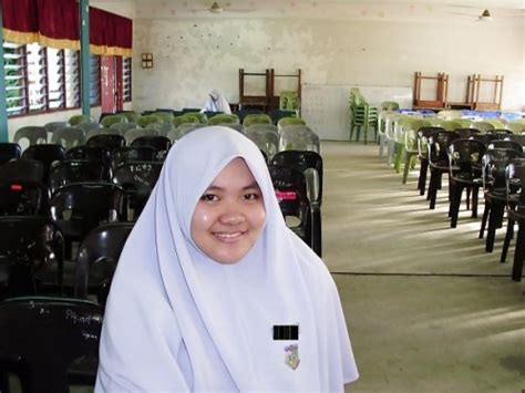 Gambar Bogel Budak Sekolah Bertudung Tayang Tetek Melayu