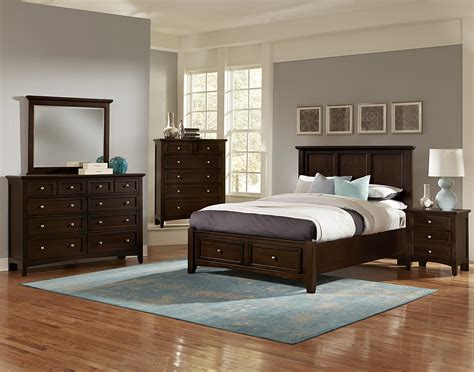 With a vast inventory of beautiful furniture at 1stdibs, we've got just the piece of bassett bedroom furniture you're looking for. Vaughan Bassett Bonanza BB27 Q Bedroom Group 3 Queen ...