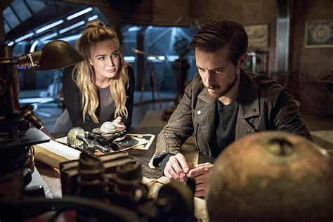 Legends Of Tomorrow Review Blood Ties And Cold Hearts