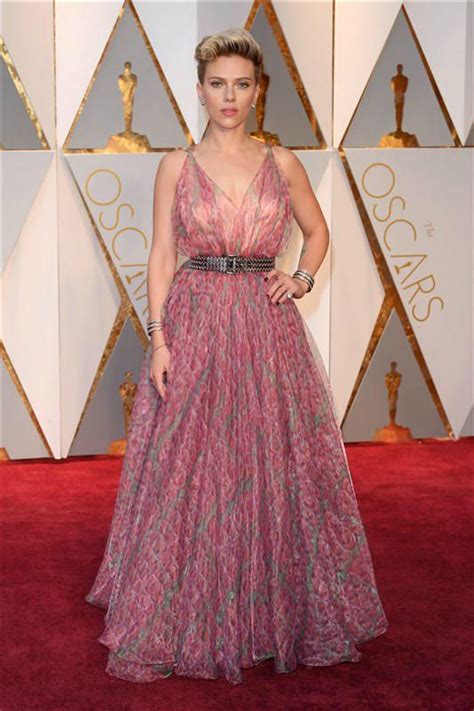 Scarlett Johannson Oscars 2017 Academy Awards Stars On The Red