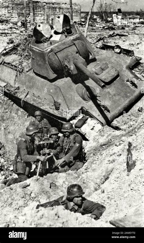 German Mortar Crew Of 24 Wehrmacht Panzer Division Is Preparing To Open