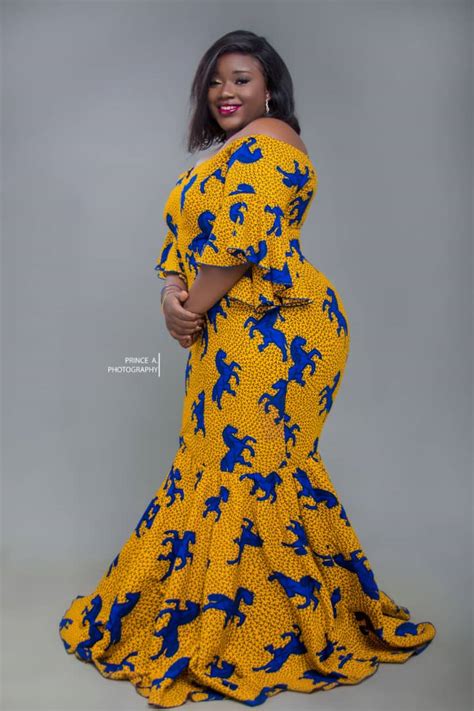 Robe africaine femme, robe en pagne africain, mode africaine robe, longues robes africaines, robe soie, chemisiers, modèle pagne, mode femmes rondes, boubou. Robe longue en wax , Pagne, Tissu, Mode Africaine, Robe Olara