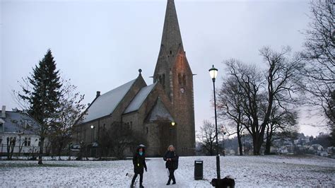 Strofen fra trond ingebretsens sang om vålerenga kjerke er også menighetens visjonssetning. Vålerenga Kirke / Vålerenga skole - Wikipedia | donthavelor
