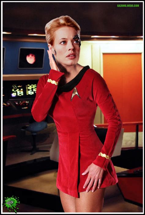 Jeri Ryan As Seven Of Nine As Lieutenant Uhura Spock Pinterest