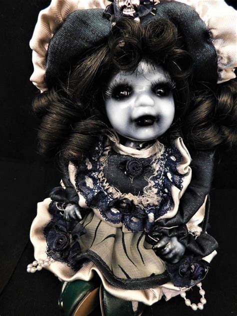 Yoru 6 Ooak Porcelain Horror Doll Complete Outfits Porcelain Dolls