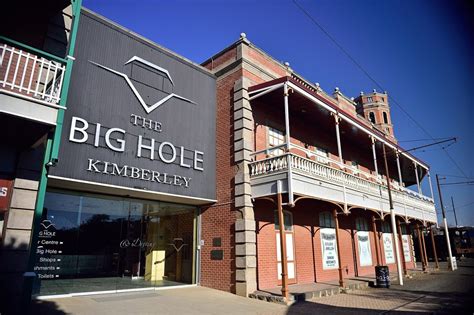 Kimberly Mine Museum Village And Big Hole Obiective Turistice Africa