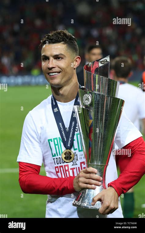 Porto Portugal 9th June 2019 Portugals Forward Cristiano Ronaldo Poses With The Trophy
