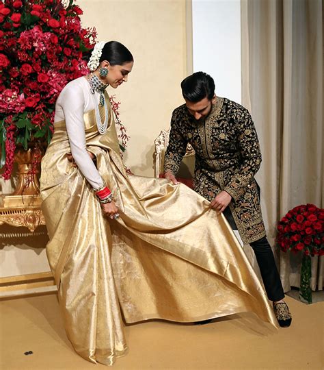 Deepika Padukone Ranveer Singh Bengaluru Wedding Reception Inside 6