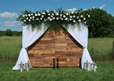 23 stunning wedding backdrop ideas you ll totally love