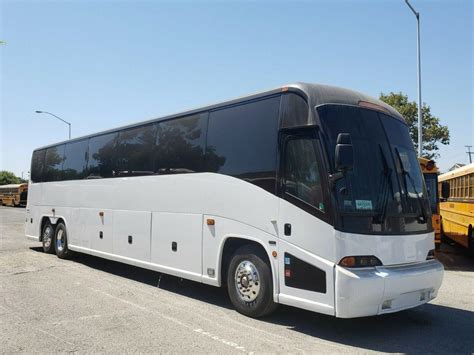 2003 Mci J4500 54 Passenger Coach Bus Buses For Sale