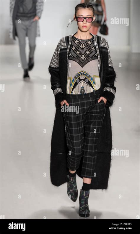 New York Ny February 15 2015 Meng Meng Wei Walks The Runway At The