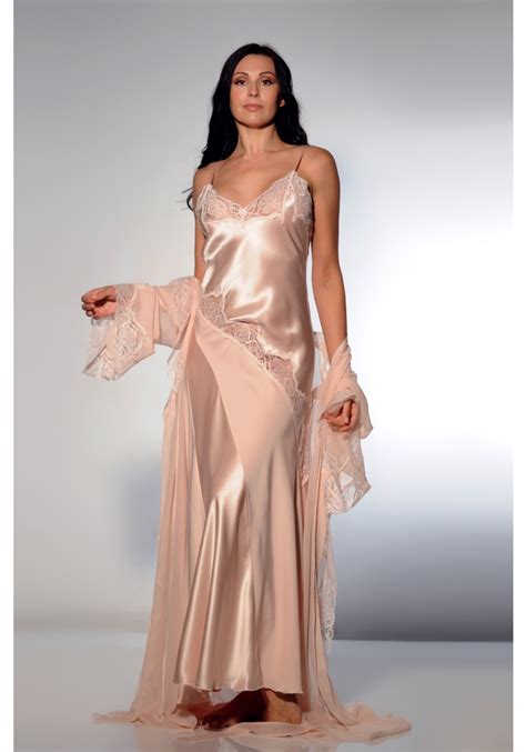 7878 Elegant Silk Nightdress