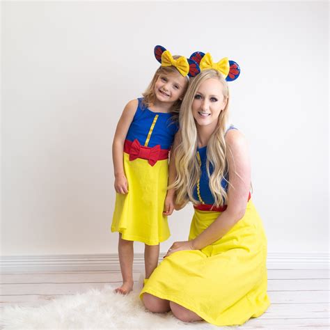 Matching Mommy Princess Dress Matching Mommy And Me Princess Dresses In 2020 Mommy Dress