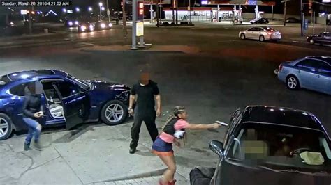 Dramatic Detroit Gas Station Shooting Caught On Camera Abc7 New York