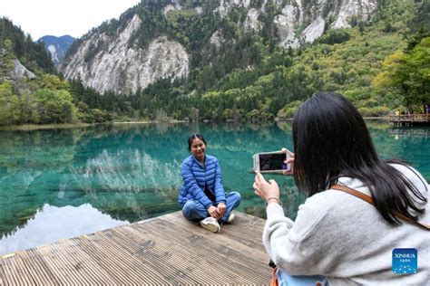Jiuzhaigou Scenic Spot Fully Reopens To Visitors 5 Peoples Daily