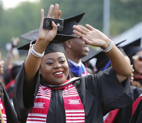 Photos 2015 Clark Atlanta University Commencement