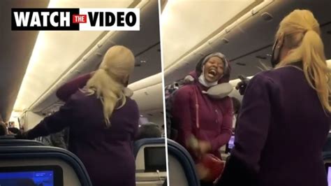 Woman Punches Flight Attendant For Not Wearing Mask Correctly Au — Australias