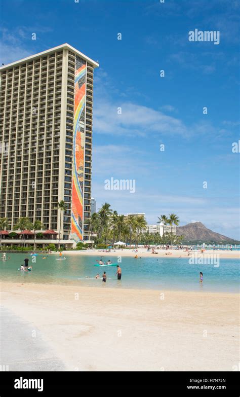Honolulu Hawaii Oahu Famous Hilton Hawaiian Waikiki Beach Resort With
