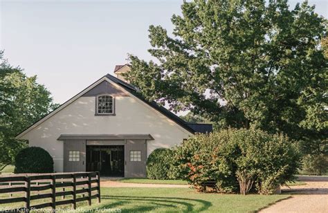 Stable Tour Middleburg Masterpiece Horse Illustrated Stables