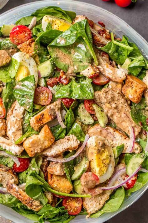 Prepping foods ahead is one of my tricks for making healthy eating happen on a daily this salad is my way to transition into fall, while still holding on to summer. Spinach Salad with Chicken and Avocado - Valentina's Corner