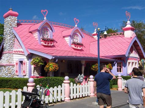 Minnies House House Photography Victorian Homes Disney World Magic