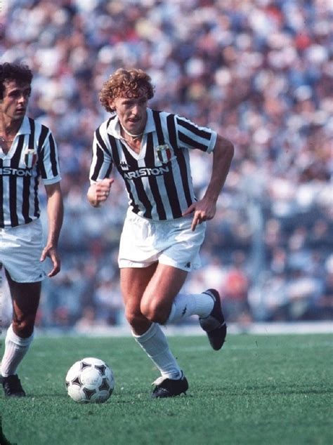 Top 10 dei gol di zbigniew boniek con la maglia della juventus. Zbigniew Boniek y Michel Platini, con LA VECCHIA SIGNORA ...