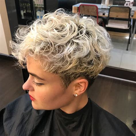 Pixie haircut curly hair photos. New Pixie Haircut Ideas in 2018-2019 - Frisuren 2018