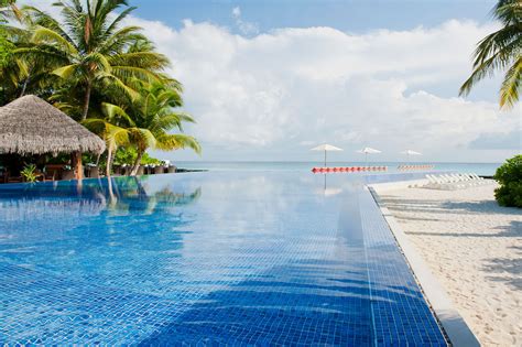 Kuramathi Island Resort In Rasdhoo Atoll Maldives Architecture And Design