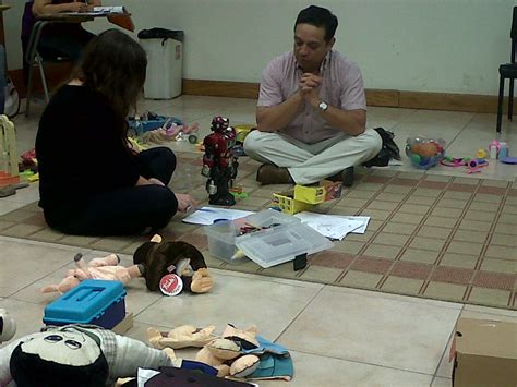 Psicoterapia Infantil Modelamiento De Terapia De Juego