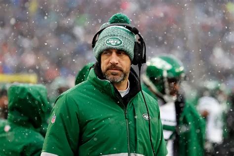Watch New York Jets Aaron Rodgers Praises Retiring Afc East Rival