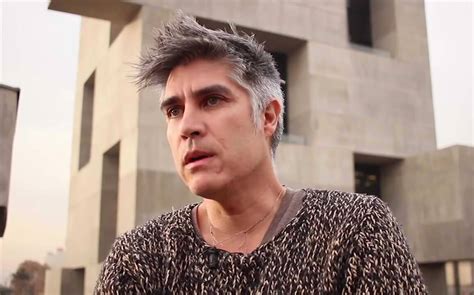 10 Things You Must Know About Pritzker Laureate Alejandro Aravena