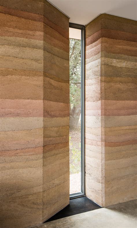 Photo 6 Of 19 In A Rammed Earth Home In Texas Echoes The Landscape In