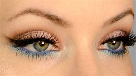 Make Your Eye Color Pop For Gold And Blue Eyes Makeup