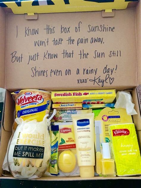 Maybe you would like to learn more about one of these? Sunshine Box | 20+ Easy to Make Christmas Gifts for Mom ...