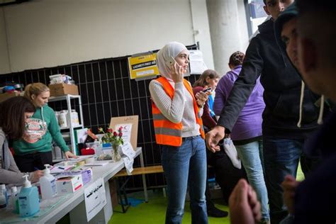 Volunteers Many Once Refugees Themselves Help As Guides In Vienna