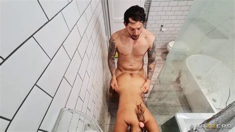 Daywithapornstar Beth Bennett Shower Pranking Sex Xxx P