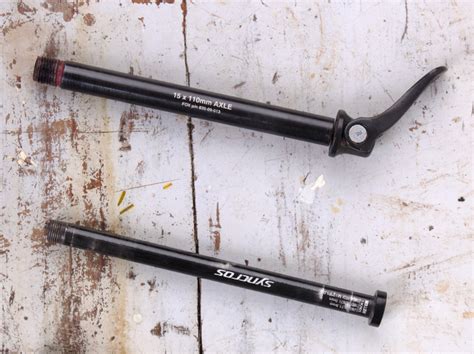 Thru Axle Vs Quick Release Examining The Pros And Cons Mountainbikevibes