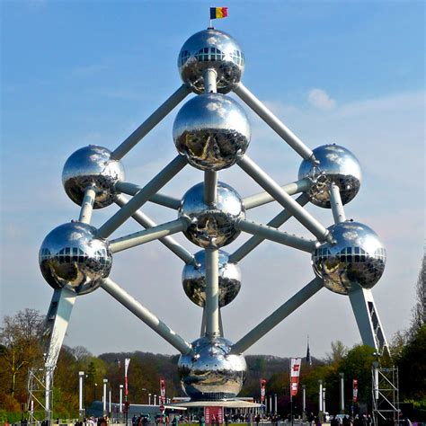 The atomium was created by the engineer andré waterkeyn on the occasion of the world fair of brussels in 1958. Atomium - Rides