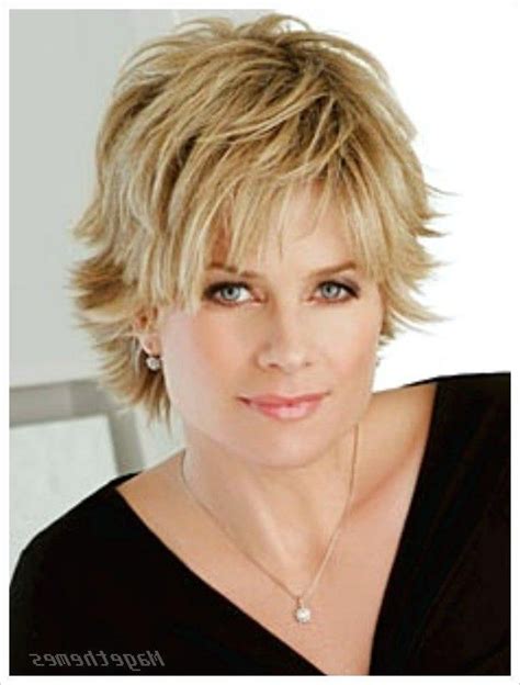Popular Funky Short Haircuts For Round Faces