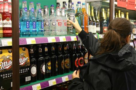 Shoplifting Incidents Rise 10 Official Figures Reveal News