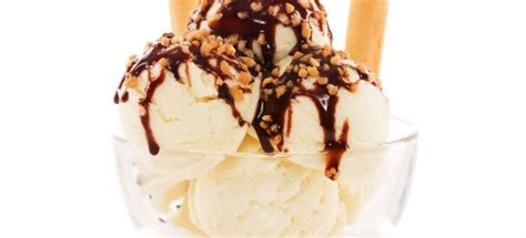 Did you make this recipe? Low-Fat Homemade Vanilla Ice Cream with Chocolate Sauce - LindySez
