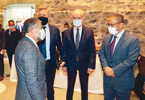 Hazine ve Maliye Bakanı Nebati iş dünyası ile buluştu Türkiye