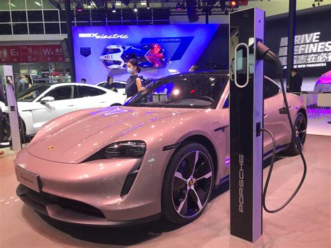 Luxury Electric Vehicles Take Spotlight In China Car Show Heritageblogs
