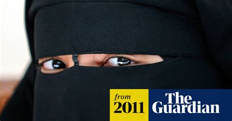 Australias New South Wales Police Allowed To Demand Burqa Removal