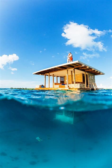 Zanzibar Hotel Underwater