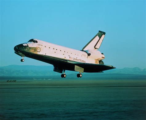Landing Of Shuttle Columbia Photograph By Nasascience Photo Library
