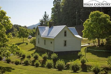 Furnished Mountain House In North Carolina Circa 1904 One Acre