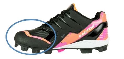 Everything You Need To Know About Youth Softball Cleats